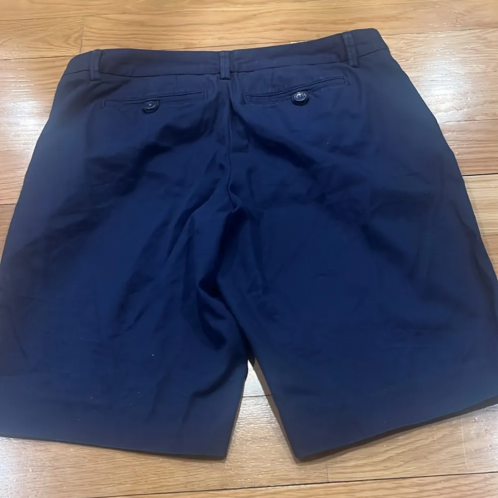 Lilly Pulitzer navy blue cotton Avenue shorts size 2 . - Image 9