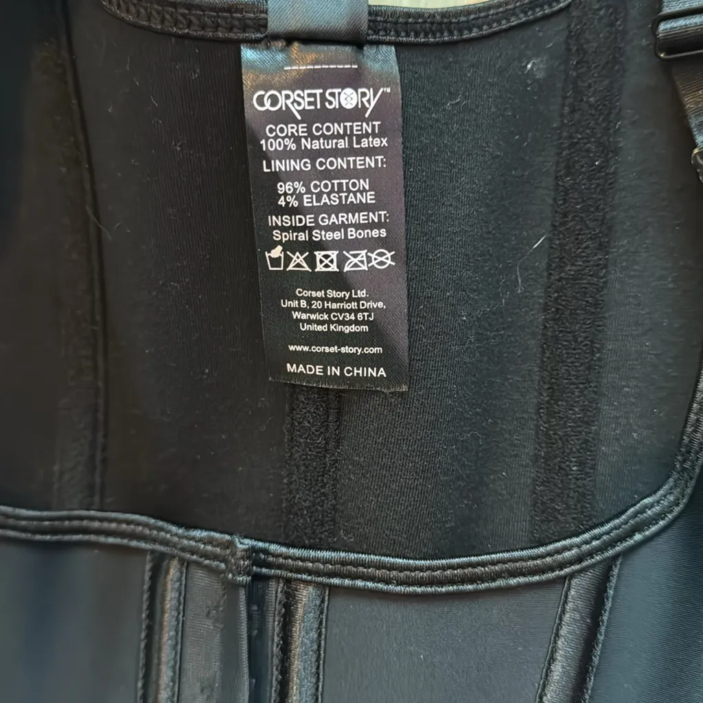 Corset Story Underbust Latex Corset Adjustable Black Size 28 Waist Cincher - Image 5