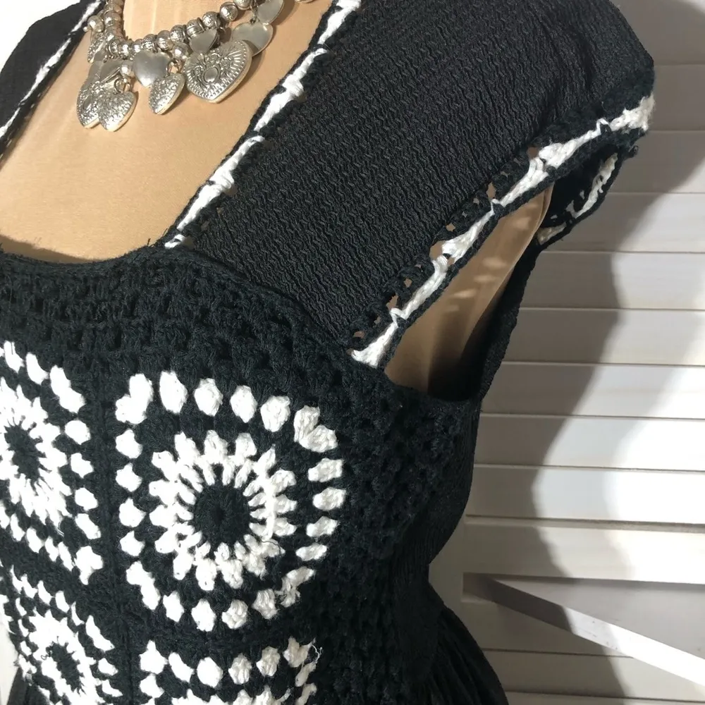 Trendmates Peplum Top Crochet Black White Small Medium - Image 6