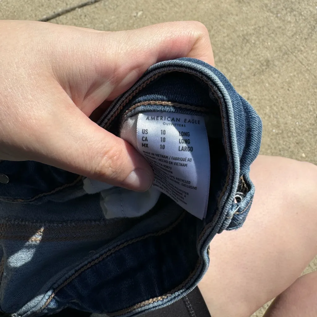 American Eagle Outfitters Blue Jeans - Image 3