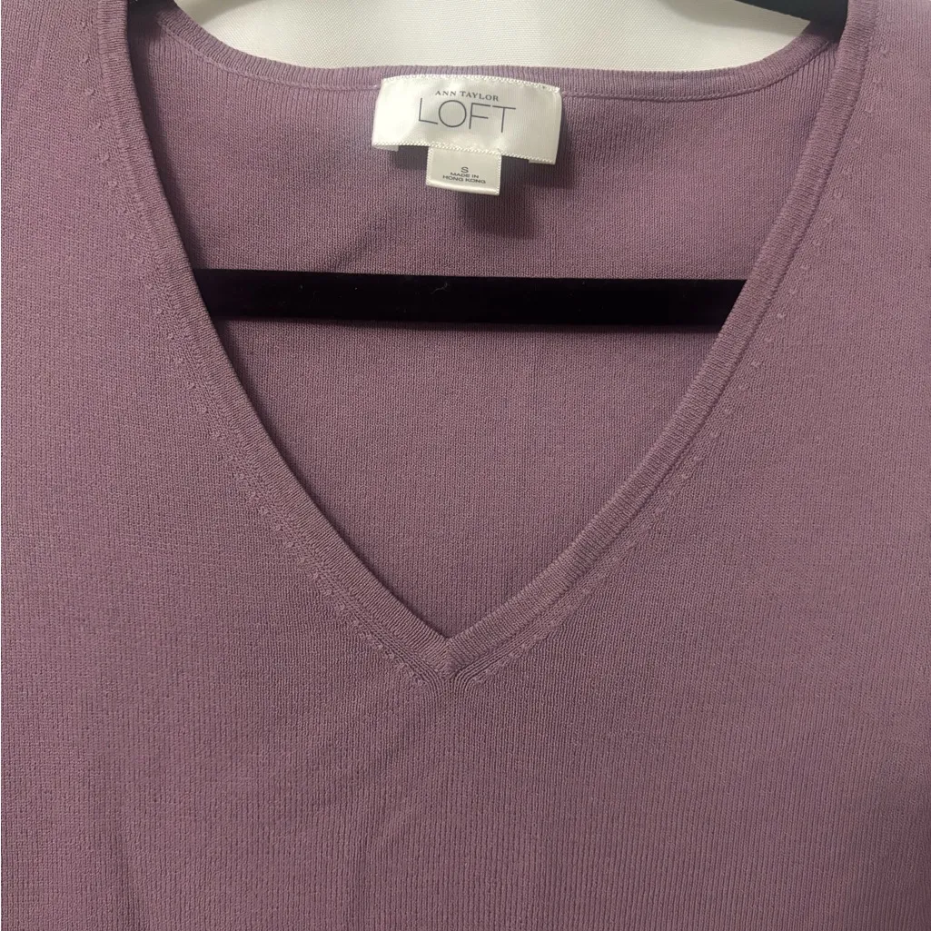 LOFT Lavender V-Neck Tank Top - Image 3