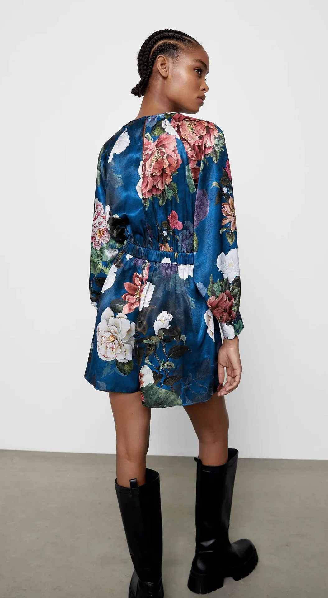 NWT  Satin Effect Short Jumpsuit Floral Print - Image 2