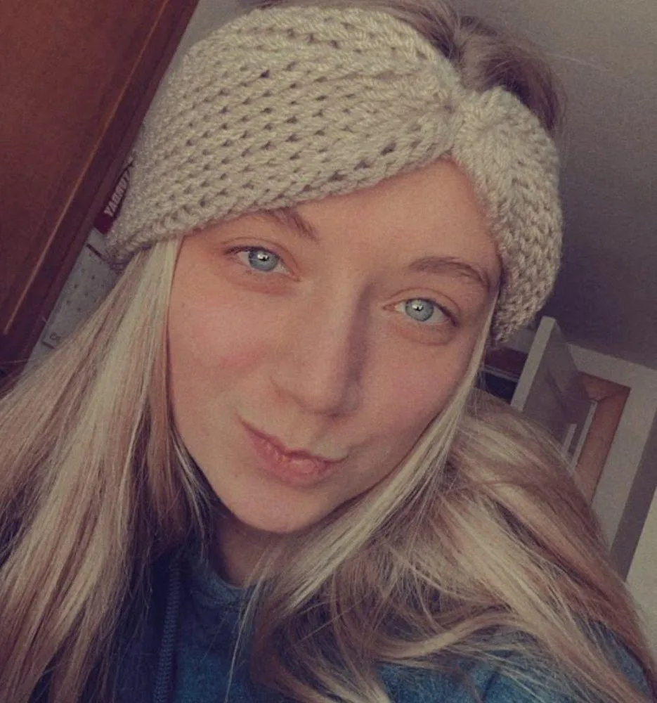 Twist Knot Headband - Image 3