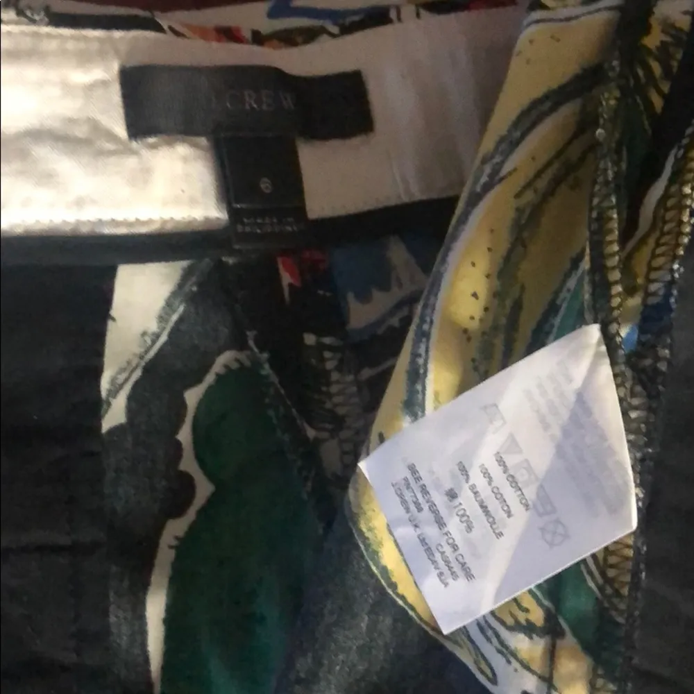 J. Crew High Waisted Postcard Print Shorts size 4 - Image 7