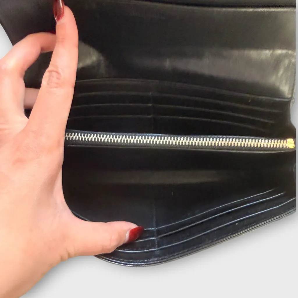 Miu Miu Black Croc-Embossed Crossbody with Gold Chain - Image 8