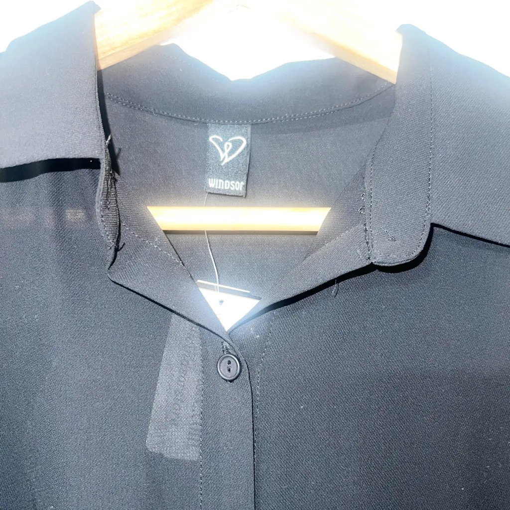 Windsor black semi sheer gathered front new button down sleeveless blouse - Image 4