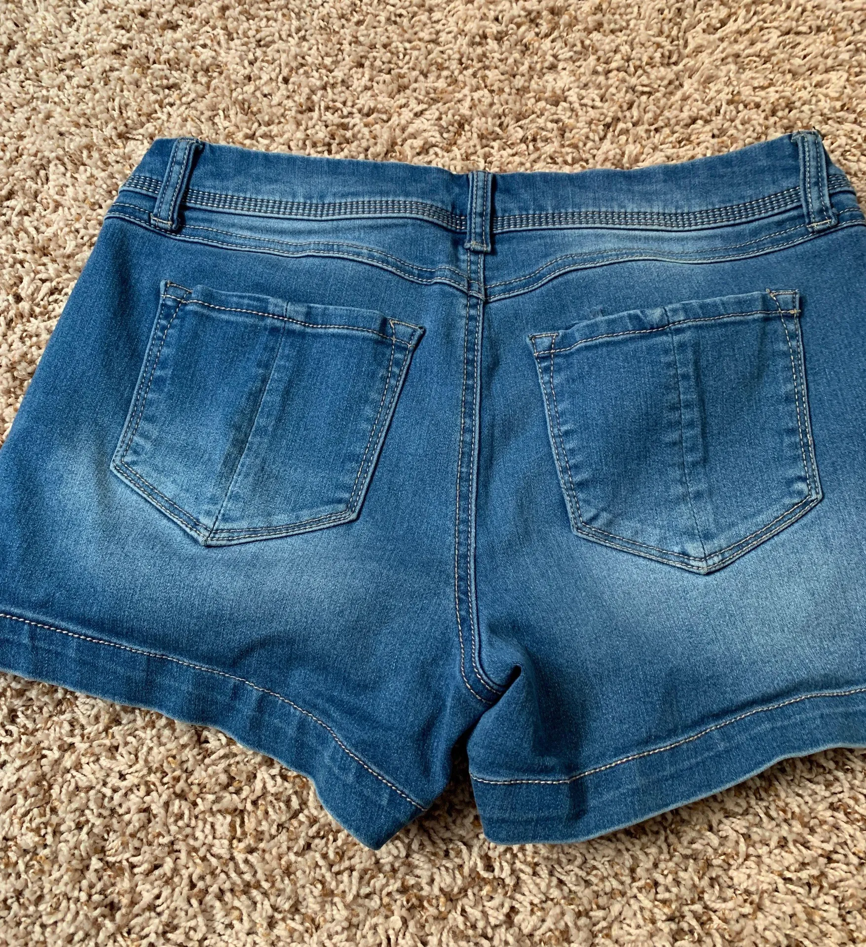 Bongo Shorts - Image 2