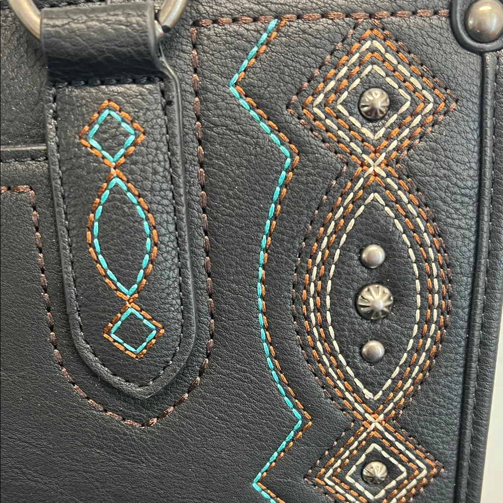 Wrangler | Black Tote w/ Embroidered Accents & Crossbody Strap - Image 3