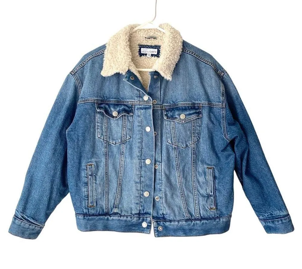 Ann Taylor Loft Sherpa Denim Jean Trucker Jacket size Medium - Image 3