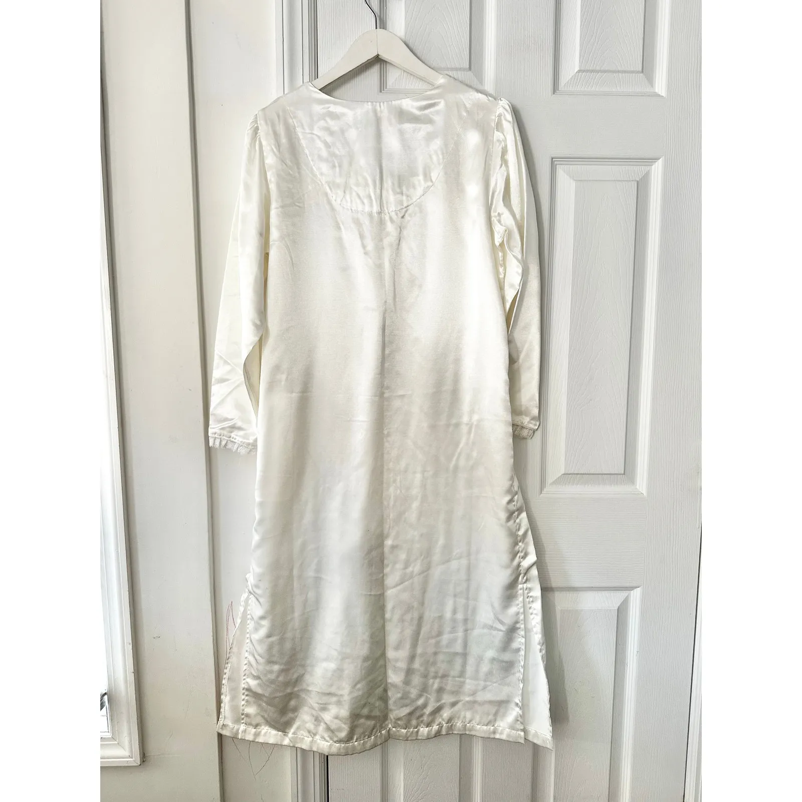 Moon Dance Vintage Ivory Satin Edwardian Full Length Floral Lace Nightgown M White Size M - Image 8