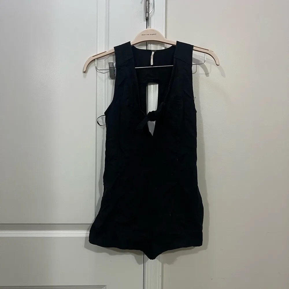 Free People Black Daisy Tie Front Romper Size 0 US $125 - Image 2