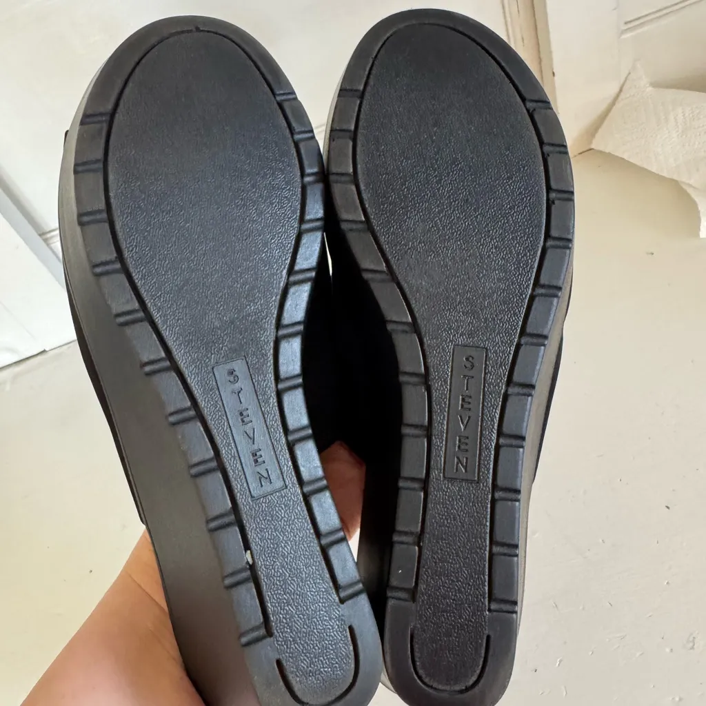 Steve Madden black Beebee wedge sandal slides size 10 - Image 5