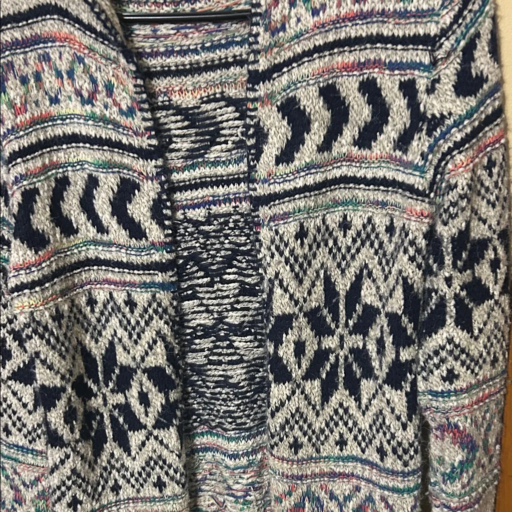 HQ Multicolor Patterned Knit Cardigan Gray - Image 3
