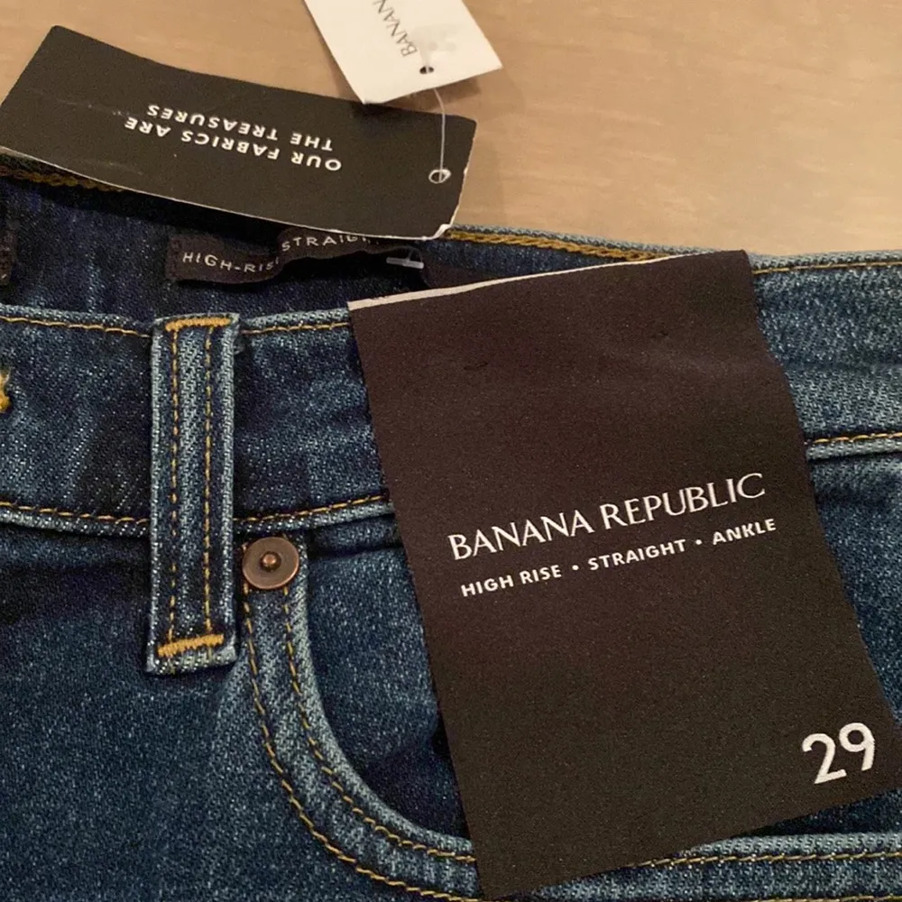 BNWT Banana Republic High Rise Straight Ankle jeans size 29 - Image 2