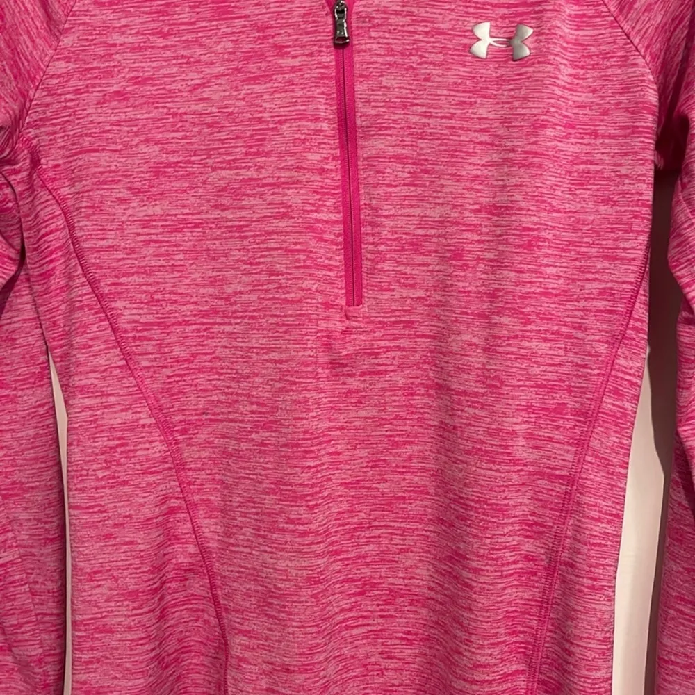 XS under Armour 1/2 zip long sleeve - Image 6