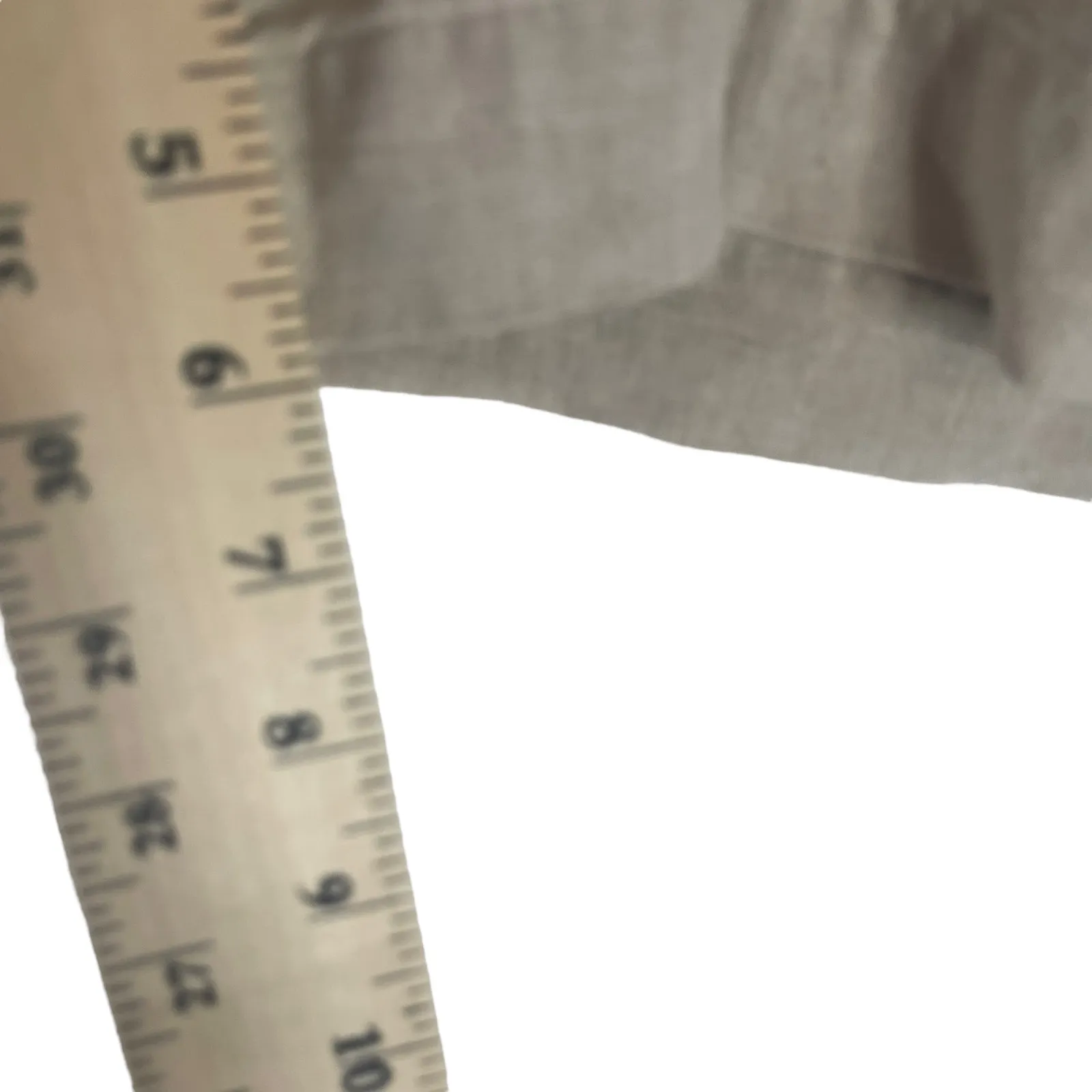 J. Jill Women's Size 12 100% Linen Tan Oat Cream Breathable Shorts‎ - Image 7