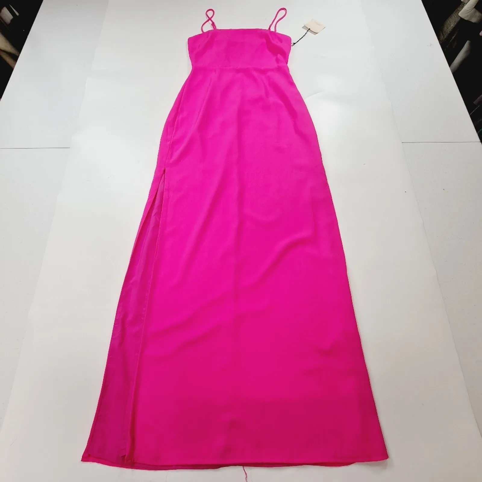 Superdown Addison Maxi Dress in Pink Small - Image 3