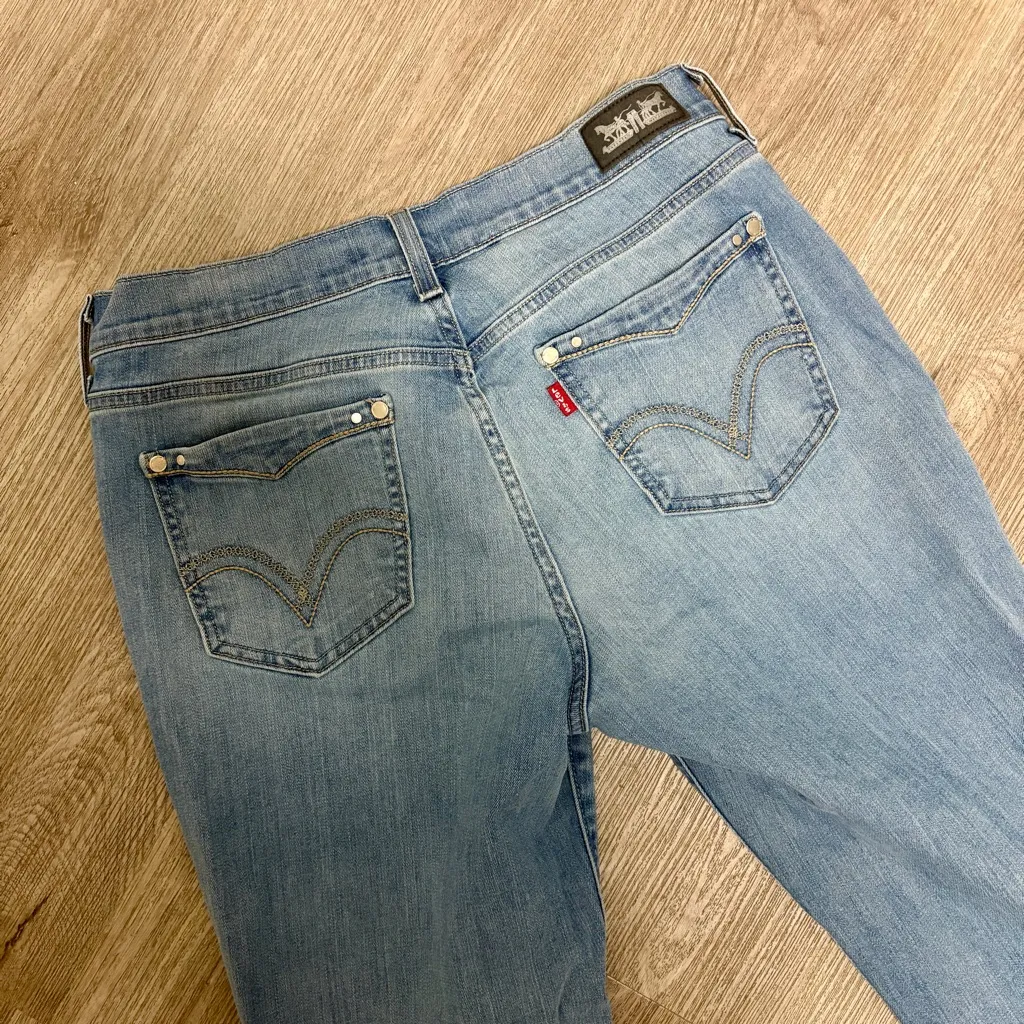Levi’s 505 Straight Leg Jeans - Image 2