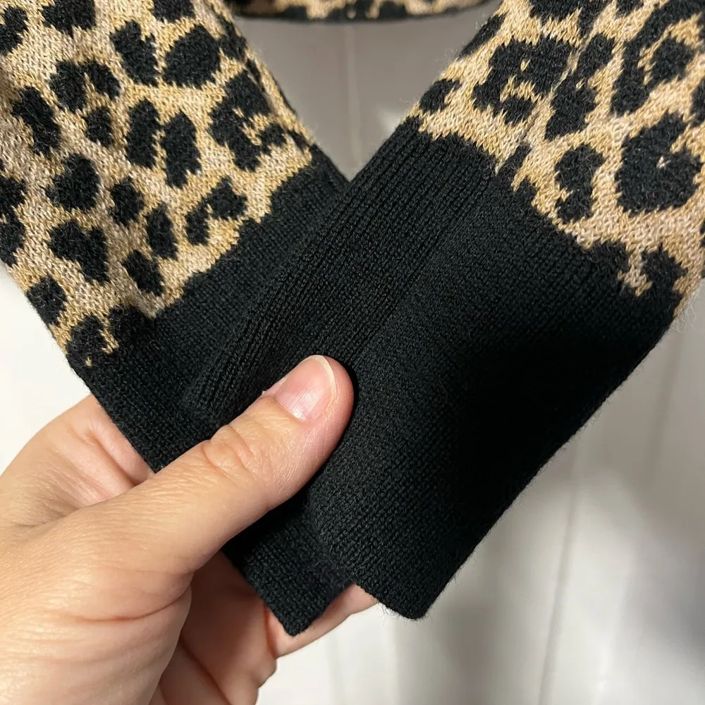 Frame Jacquard Cheetah print wool blend sweater size small - Image 6