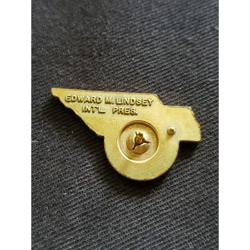 100%‎ Attendance 1967 Lions Club Golden Anniversary Pin Badge Rare Vintage - Image 3