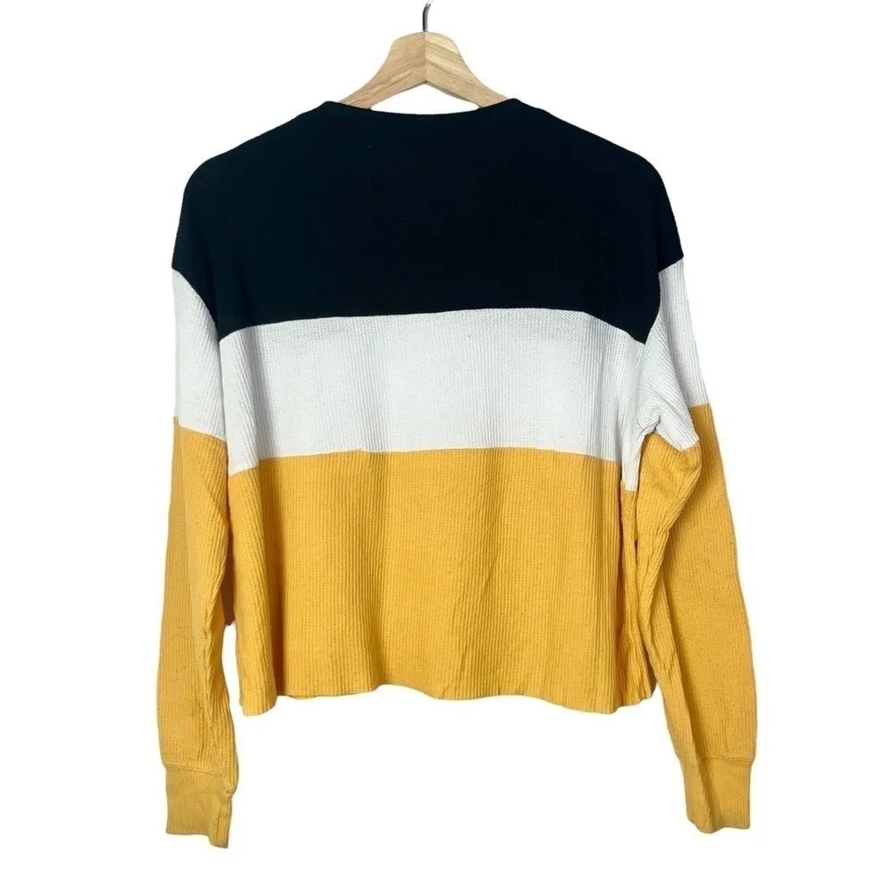 Hollister Thermal Knit Boyfriend Long Sleeve Cropped T-Shirt XS - Image 3