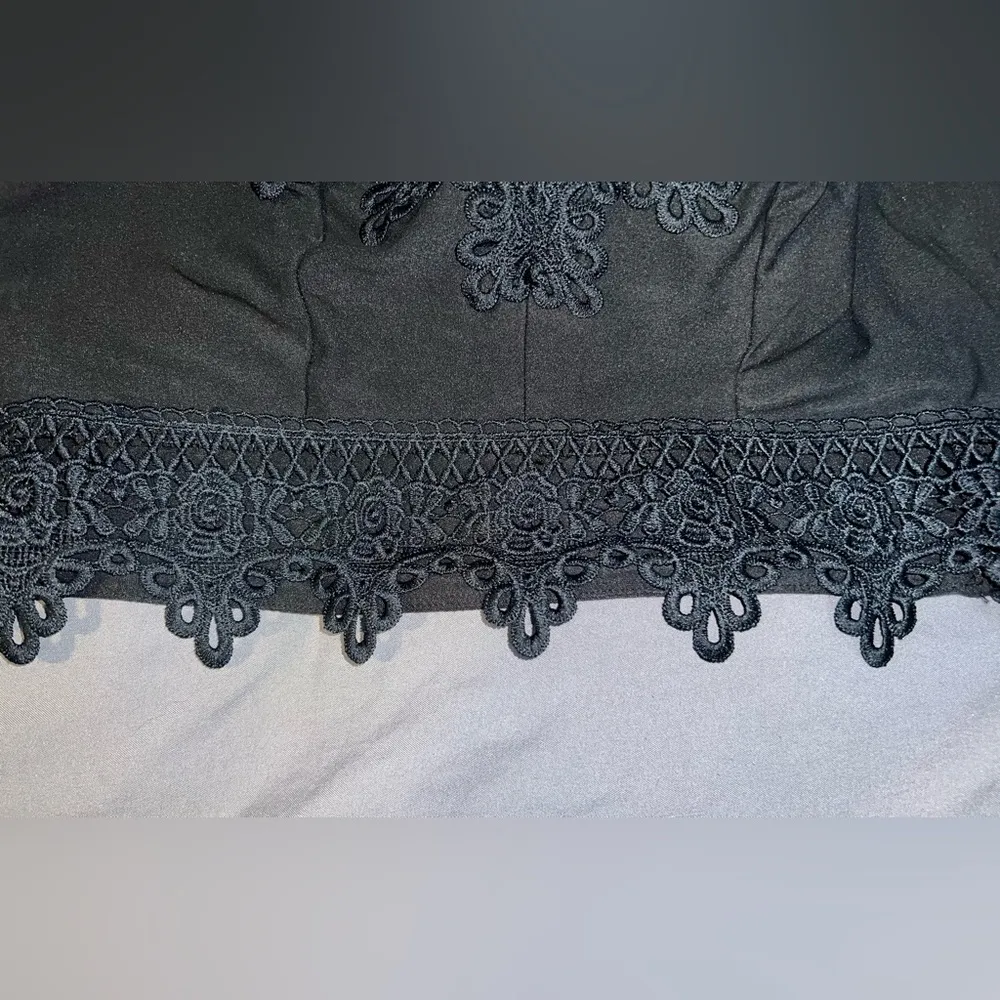 Mudd - Crochet Boho-style Crop Cami (Black) Small (EUC) - Image 4