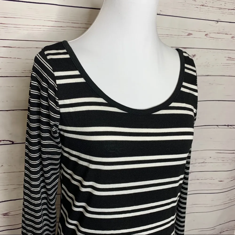 POOF Black & White Contrasting Stripes Long Sleeve Casual Shirt Top Size Medium - Image 3