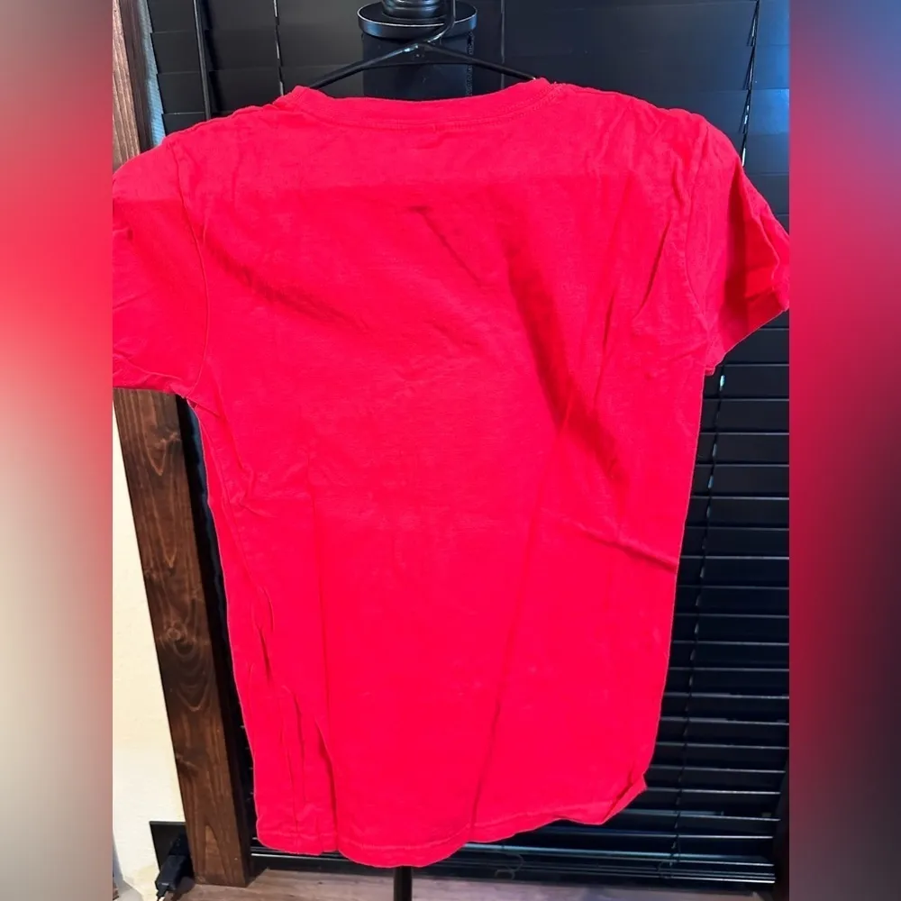 Vintage Tultex Rosie The Riveter Red Short Sleeve Shirt M - Image 2