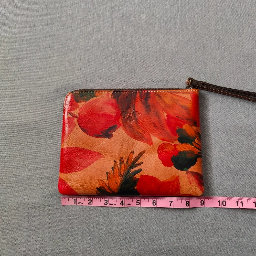 Patricia Nash Leather Bag Cassini Wristlet - Image 3