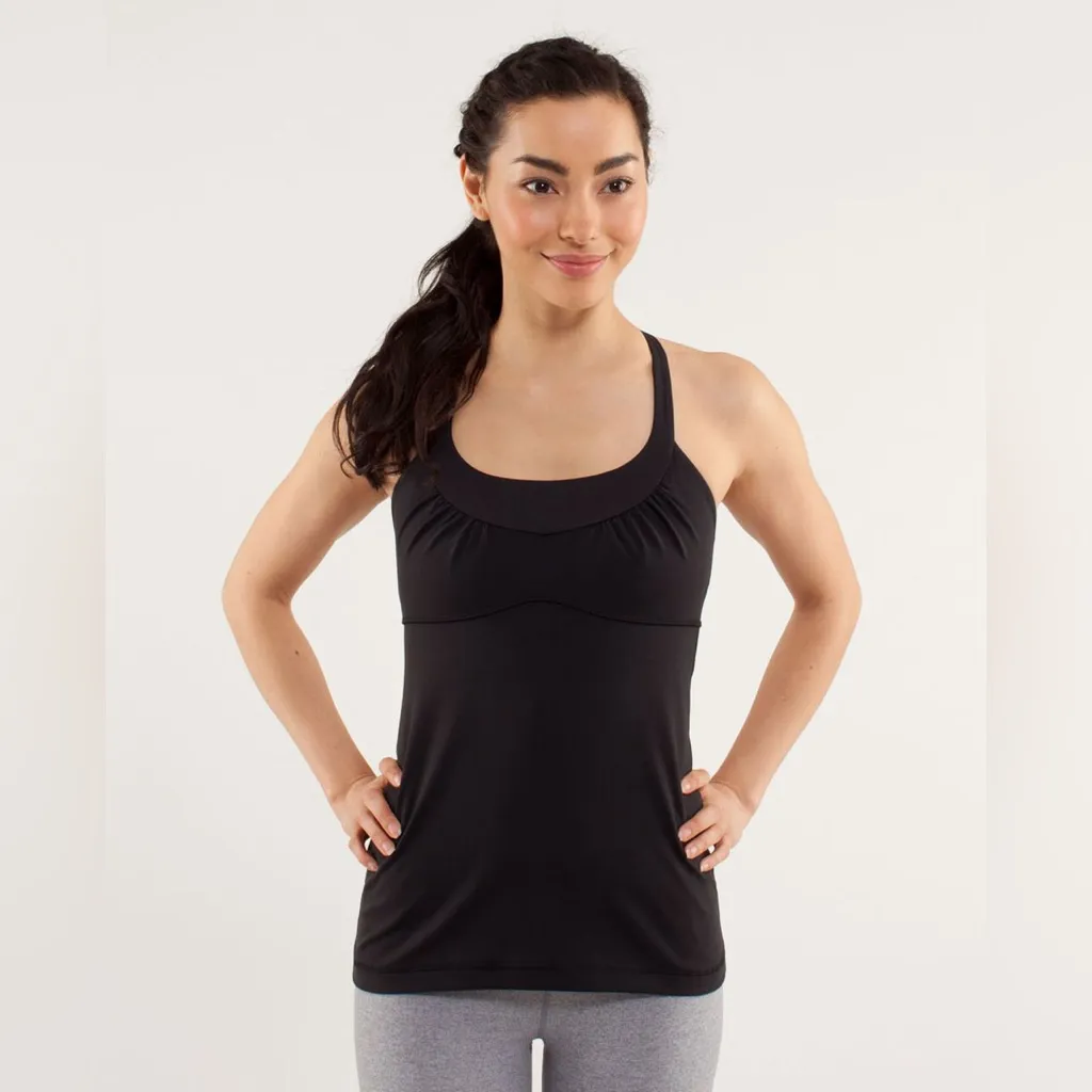 Women’s Lululemon Scoop Me Up Tank Black Athletic Workout Yoga Top 10 Shelf Bra - Image 3