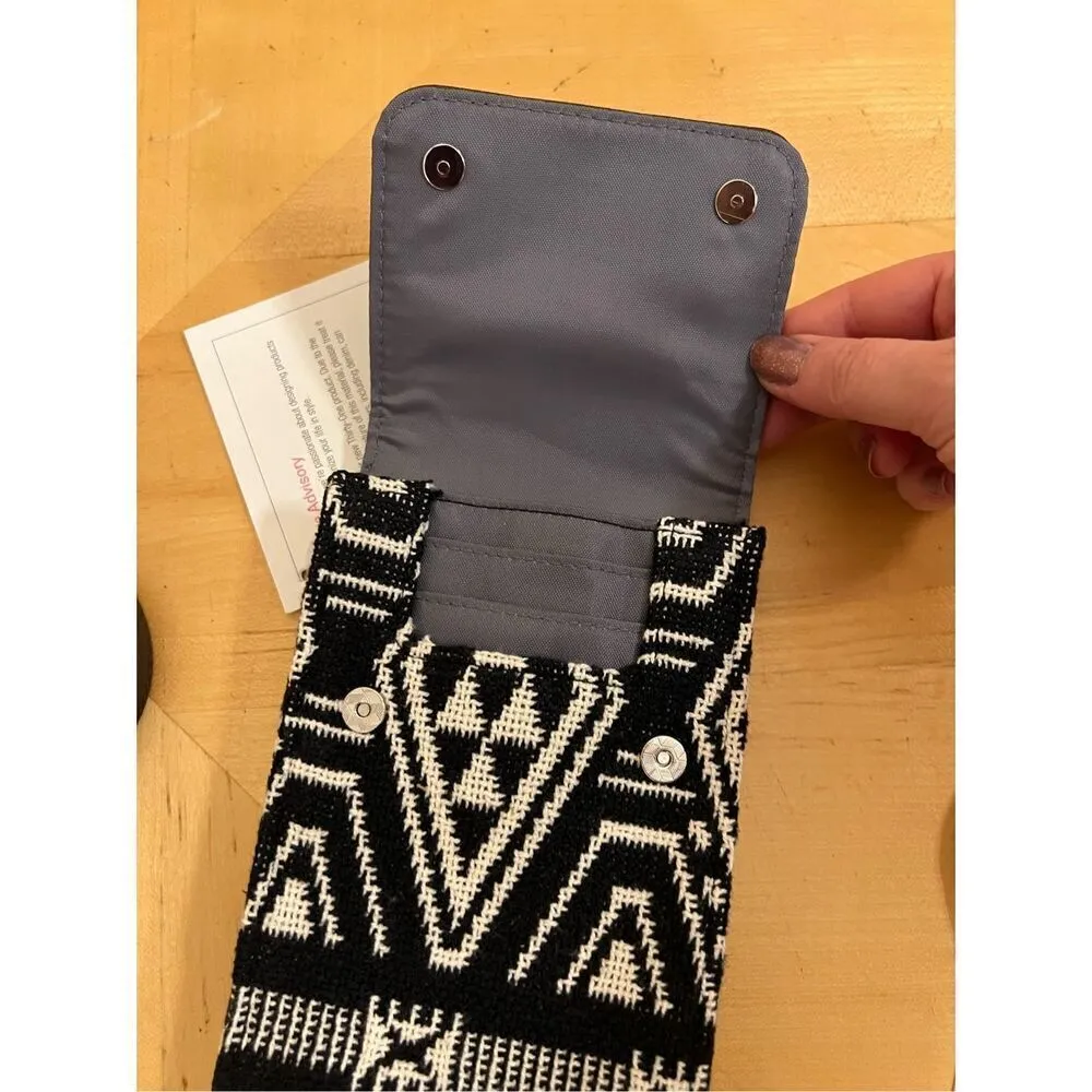 New! Thirty One Black White Brown Call Me Crossbody Rio Weave Phone Bag - Image 3