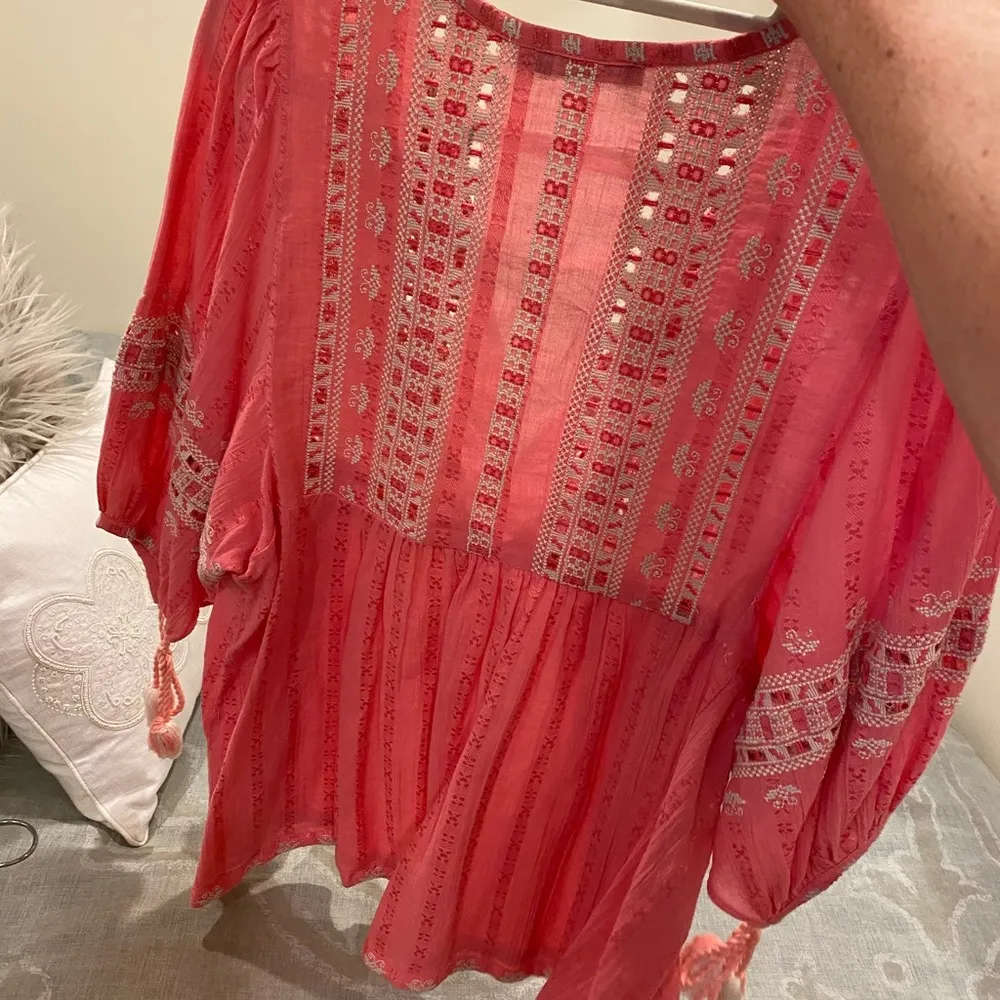 LOVE SAM PINK crochet top - Image 2