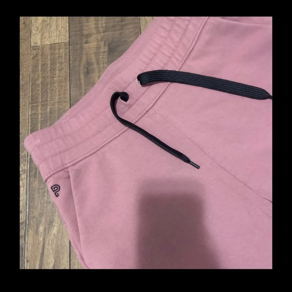 Public rec luxe fleece joggers logo mauve size 10 $88 active casual comfy Pink - Image 6