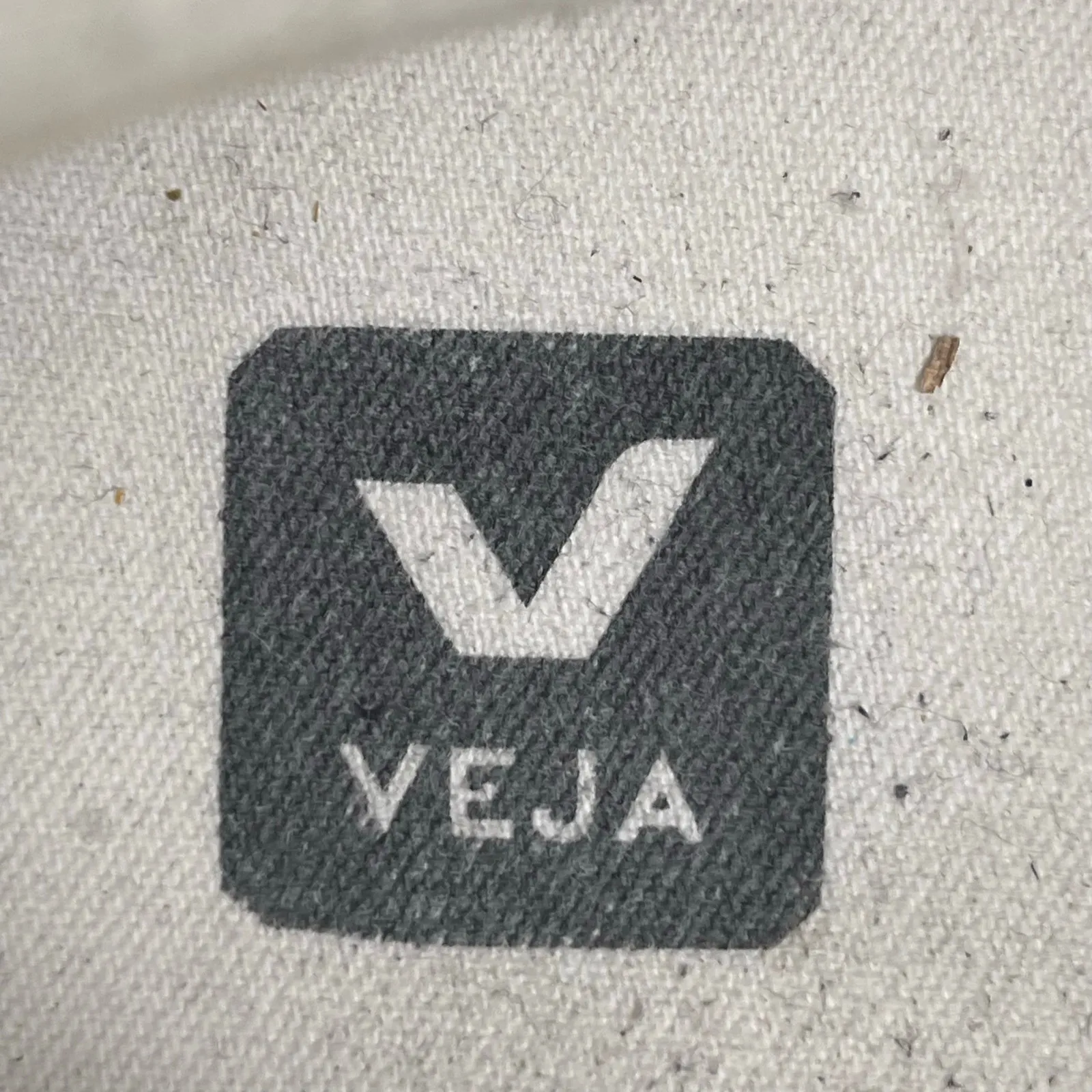 Veja Esplar Women's White Red Leather Lace Up Round Toe Athletic Sneakers Size 9 - Image 5