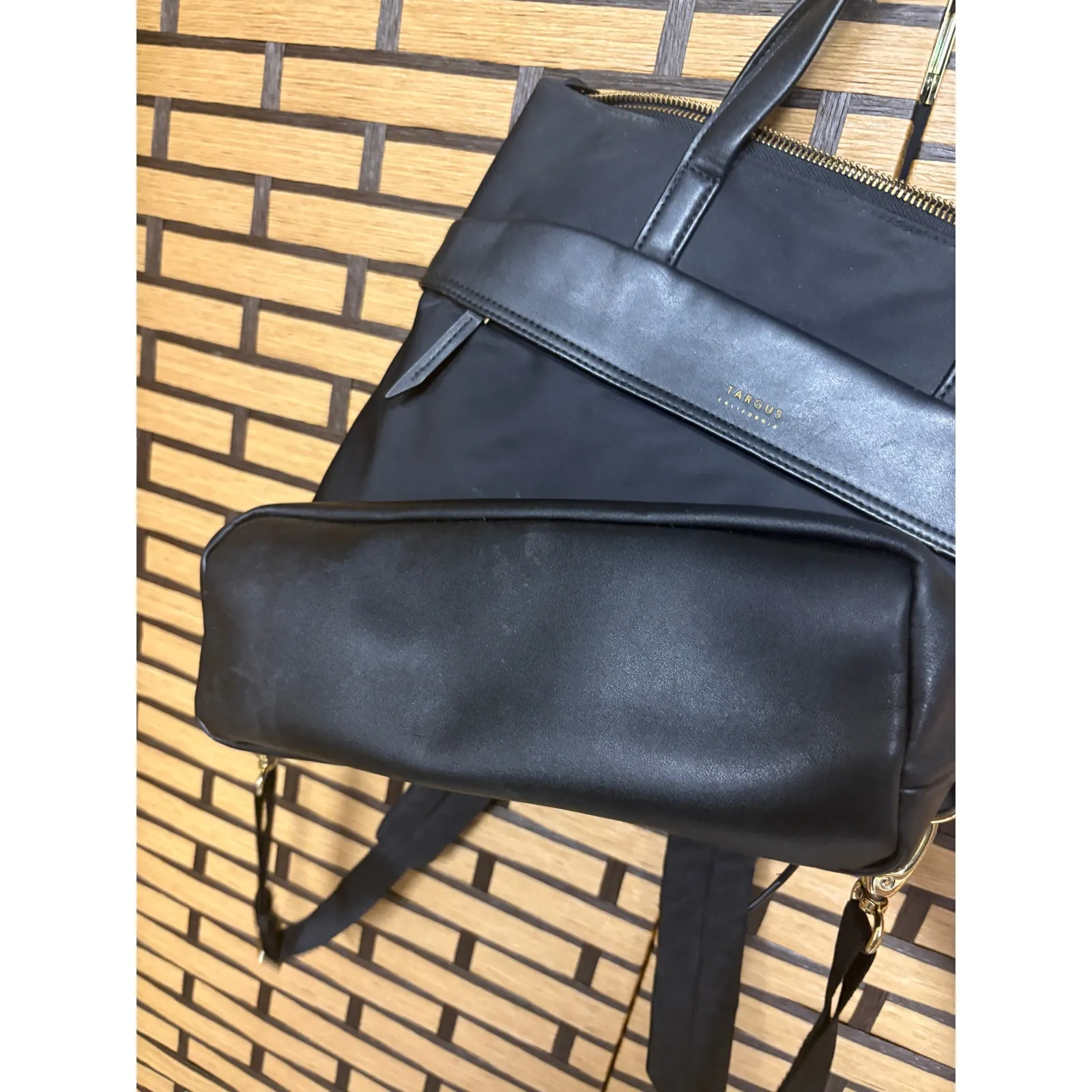 Targus Black Laptop Backpack - Image 5