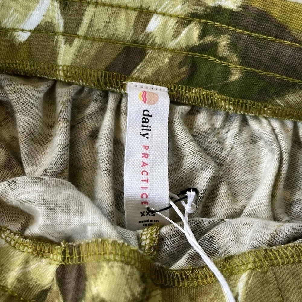 NWT Anthropologie Daily Ritual Arid Crop Pants - Image 10