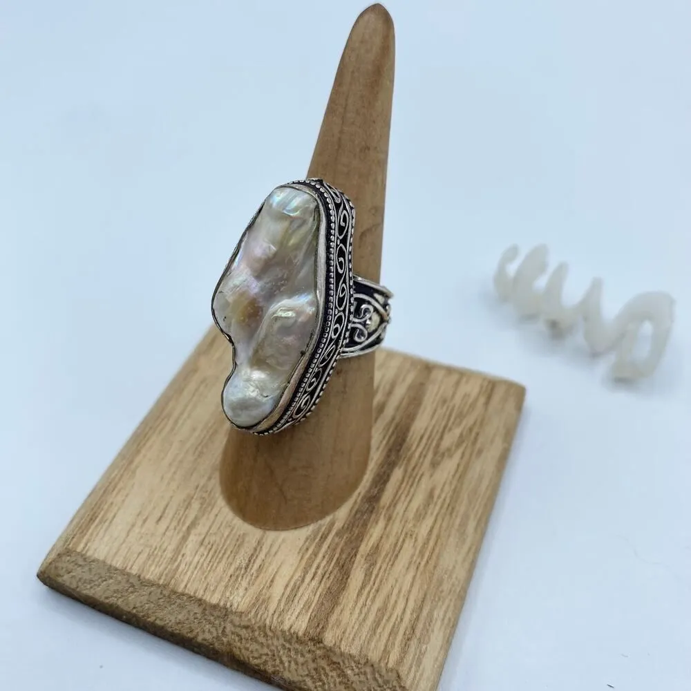 Vintage Bali Style Baroque Pearl Sterling Silver Ring Size 7 White - Image 3