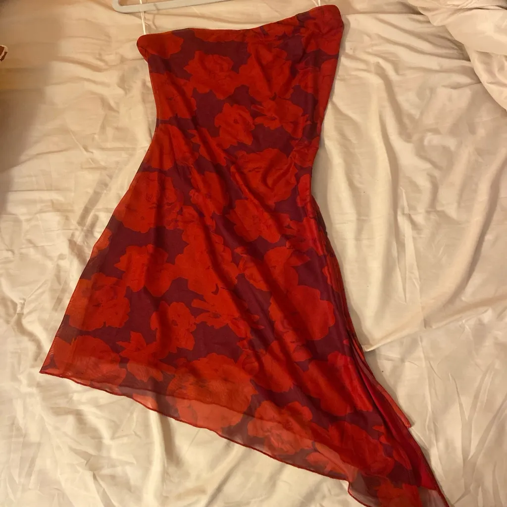 Princess Polly Strapless Red Dress - Image 3