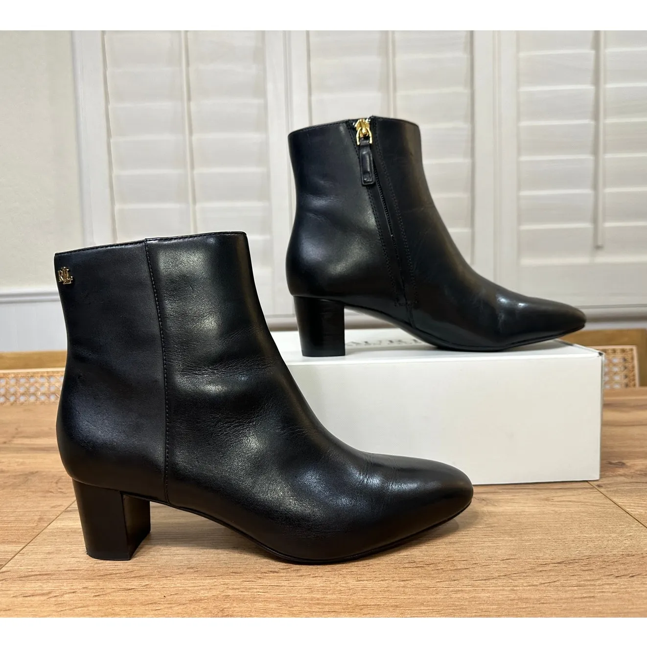 Lauren Ralph Lauren Women's Demi Black Booties Burnished Calf Leather Size 8 NIB - Image 3
