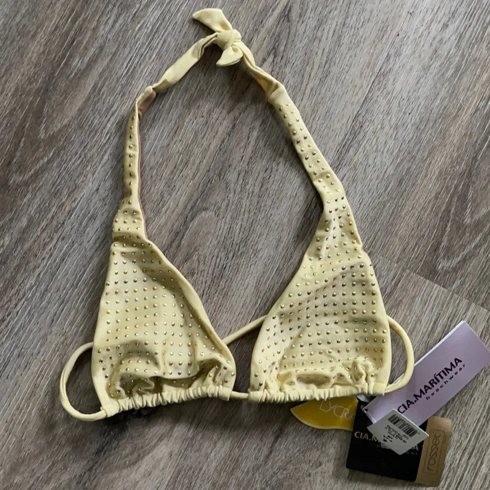 🦋4/$25 Gold Bikini Top Size Small - Image 4