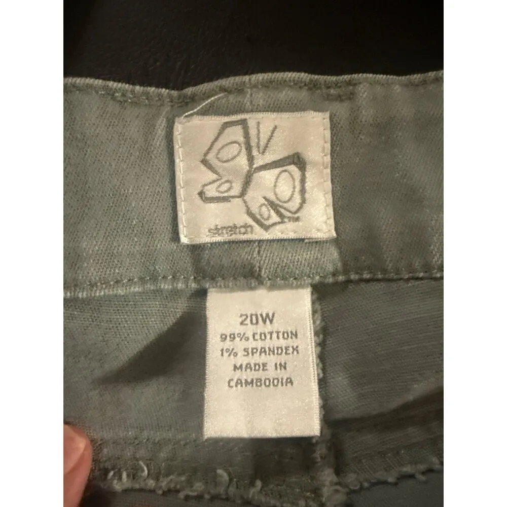 Plus Size Fashion Bug 20W Sage Green Stretch Cotton/Spandex Capri Pants With Sna - Image 6