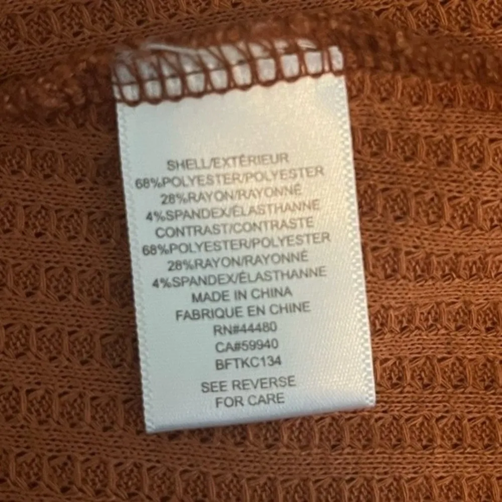 Love, Fire Juniors Orange Short Sleeve Waffle Knit Top Size M - Image 33