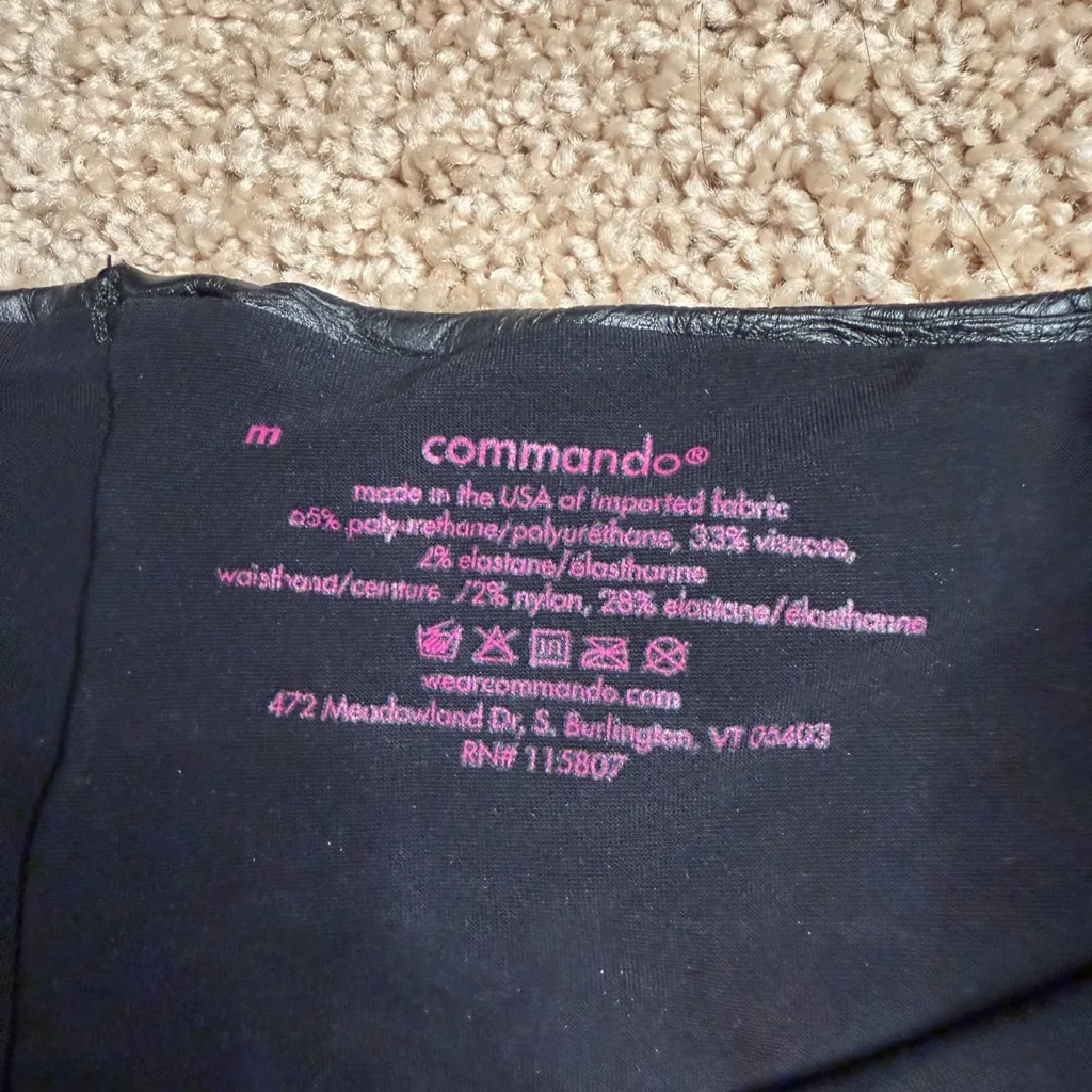 Commando Reptile Embossed Faux Leather Leggings‎ Black Size Medium - Image 4