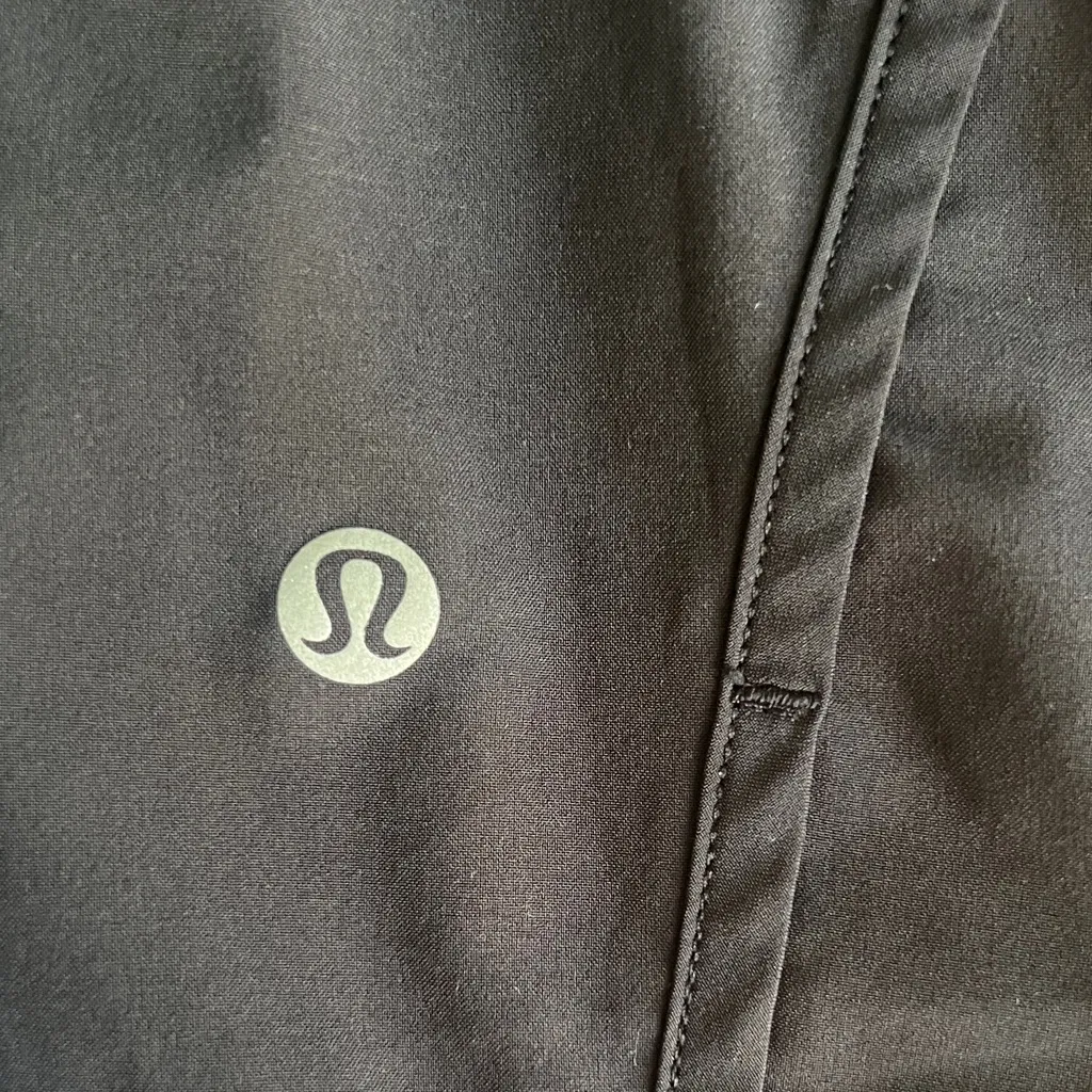 Lululemon Run Times Short sz6 - Image 5