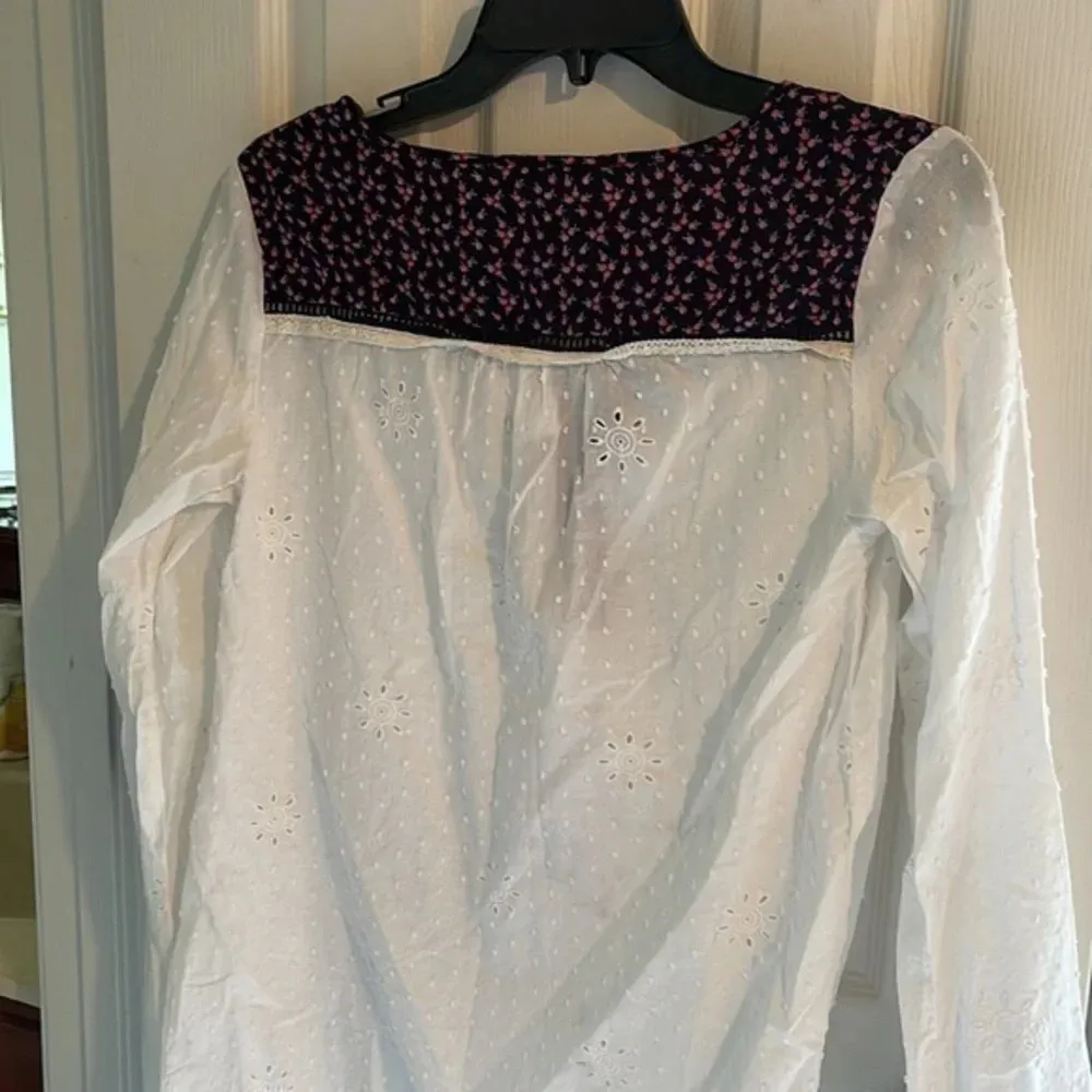 𝅺MATILDA Jane White Floral Top - Image 9