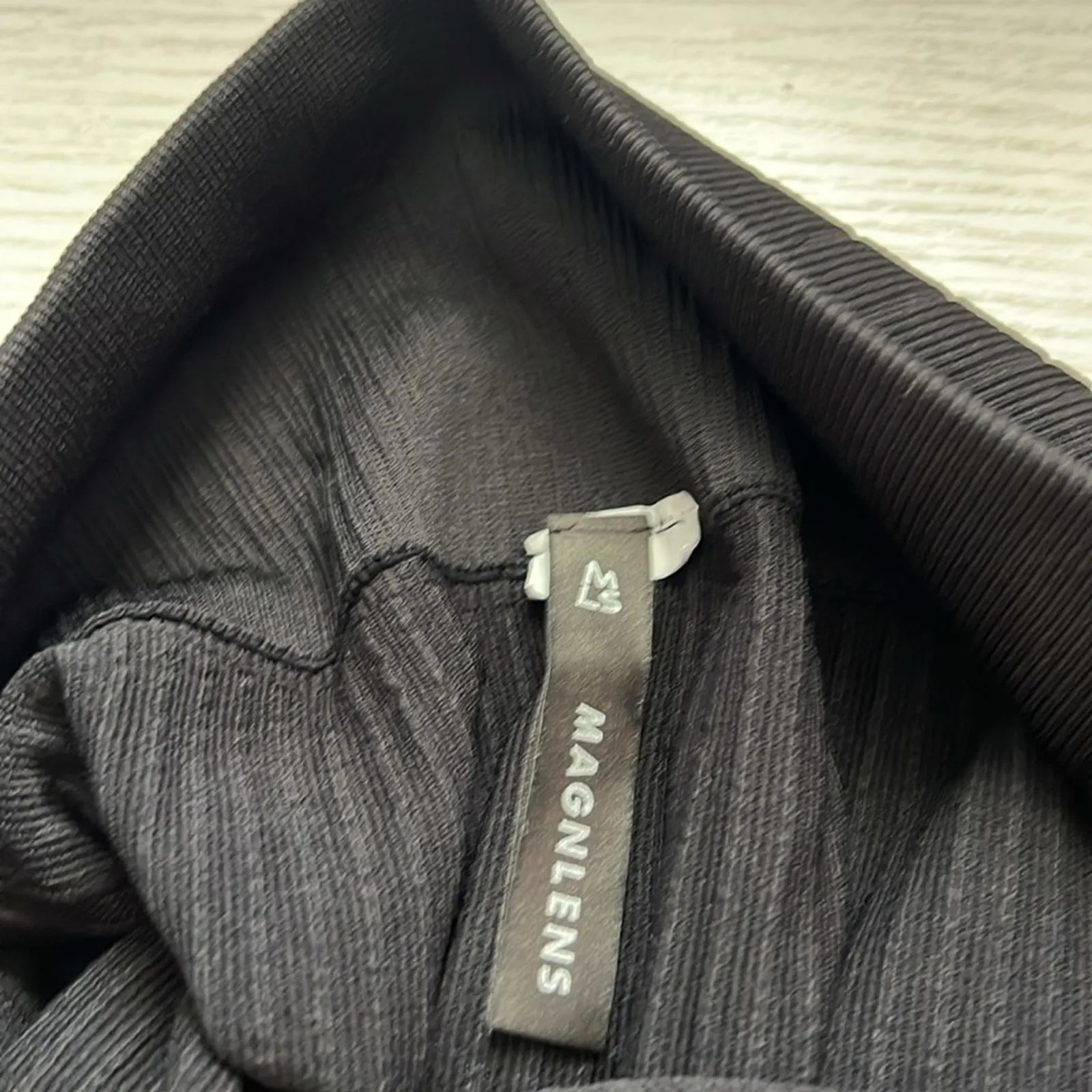 MAGNLENS Biona II Ribbed High Rise Activewear Leggings Black Size Medium $95 - Image 7