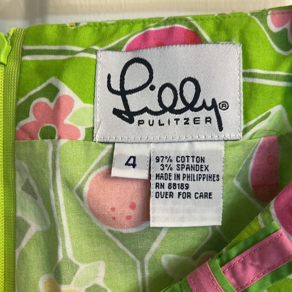 Vintage Lilly Pulitzer Women's Green Floral Print Skort, Size 4 - Image 5