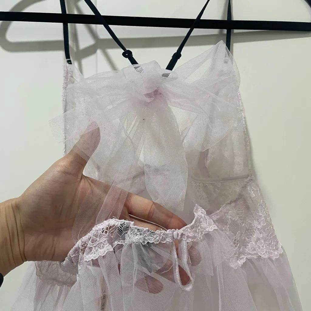 Victorias Secret Elegant Pink Lace Babydoll Nightgown size large - Image 6