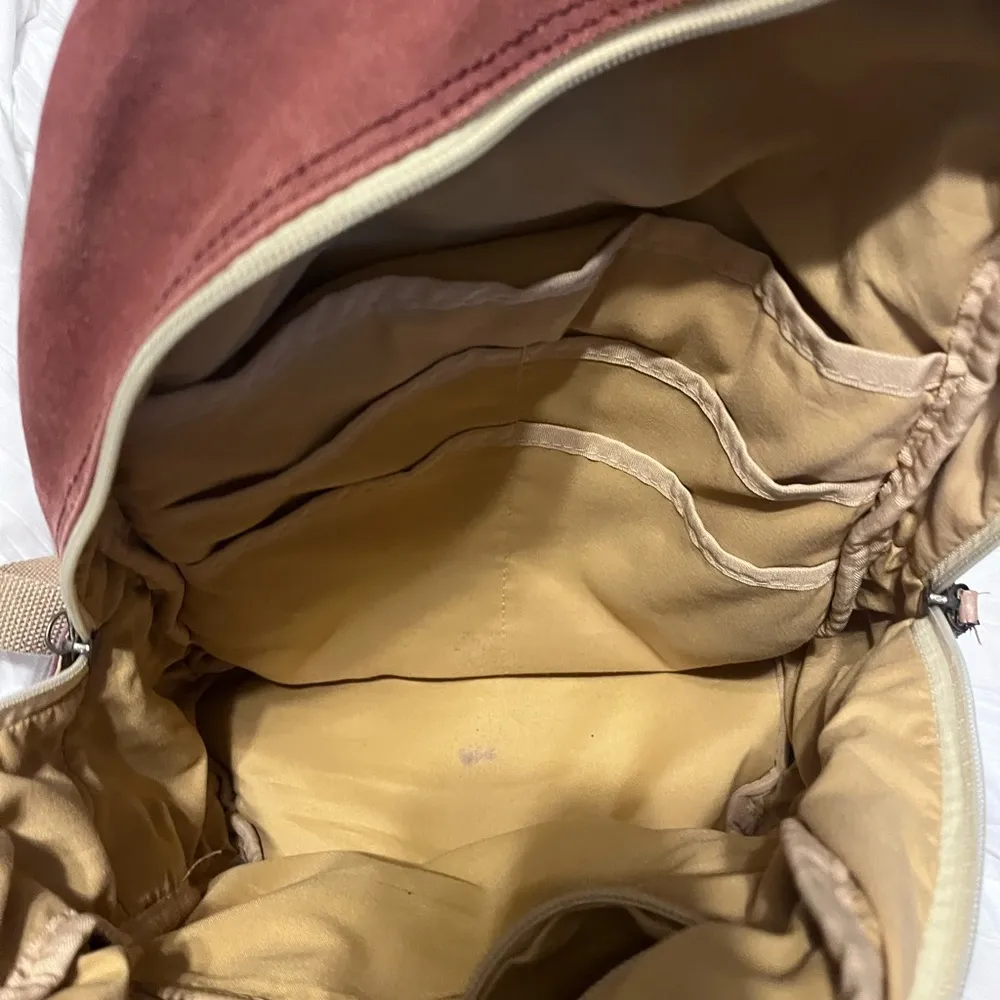 Kinmac brown with print all purpose backpack - Image 7