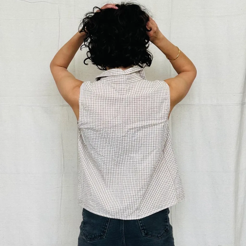 Sim & Sam Bingham tan/white sleeveless shirt vest - Image 2